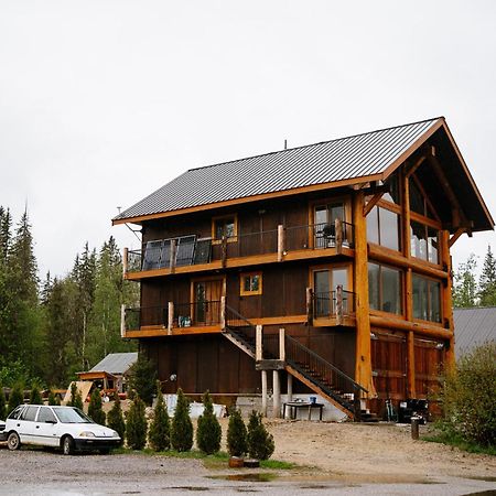 River Safari Mountain View Suite บลูริเวอร์ ภายนอก รูปภาพ