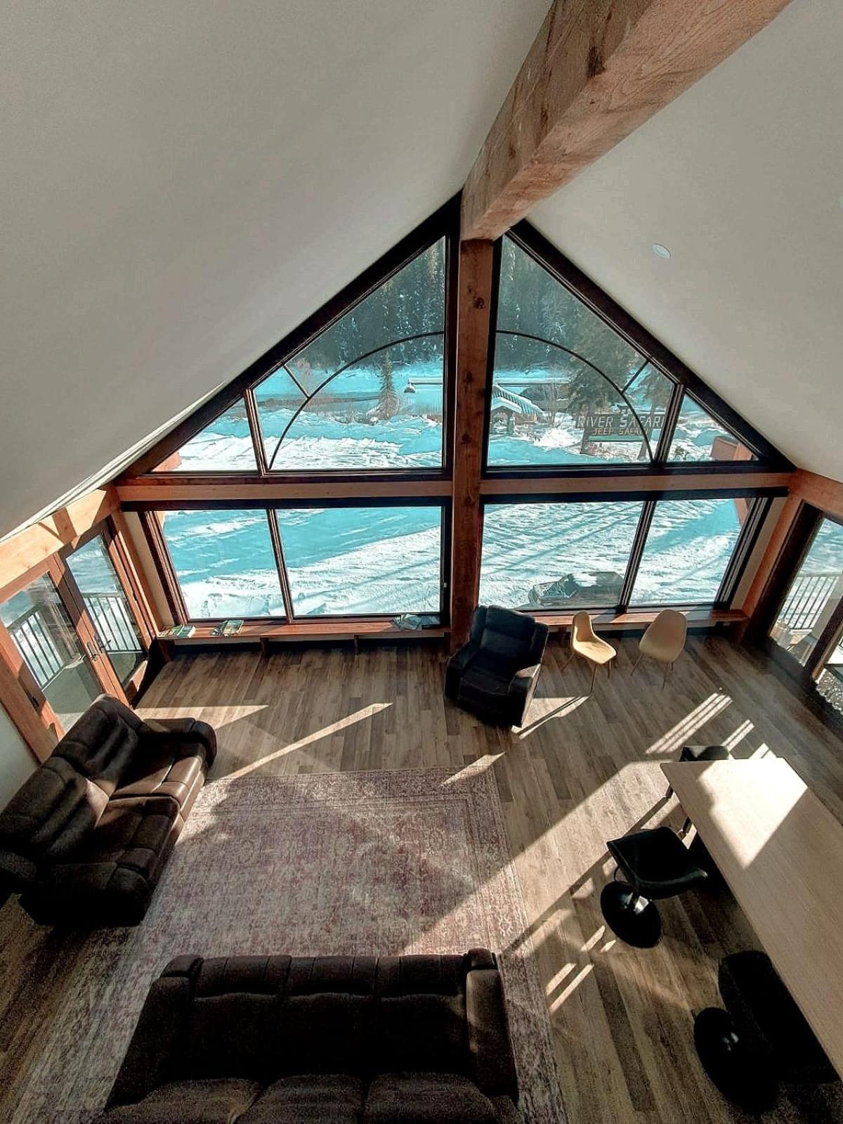 River Safari Mountain View Suite บลูริเวอร์ ภายนอก รูปภาพ